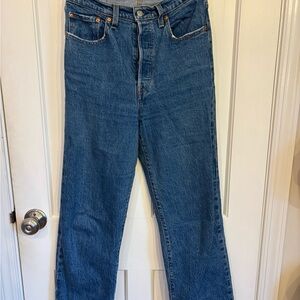 Levi’s ribcage jeans